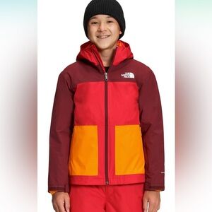 The North Face Freedom Triclimate Jacket Boys MEDIUM NEW red orange puffer coat